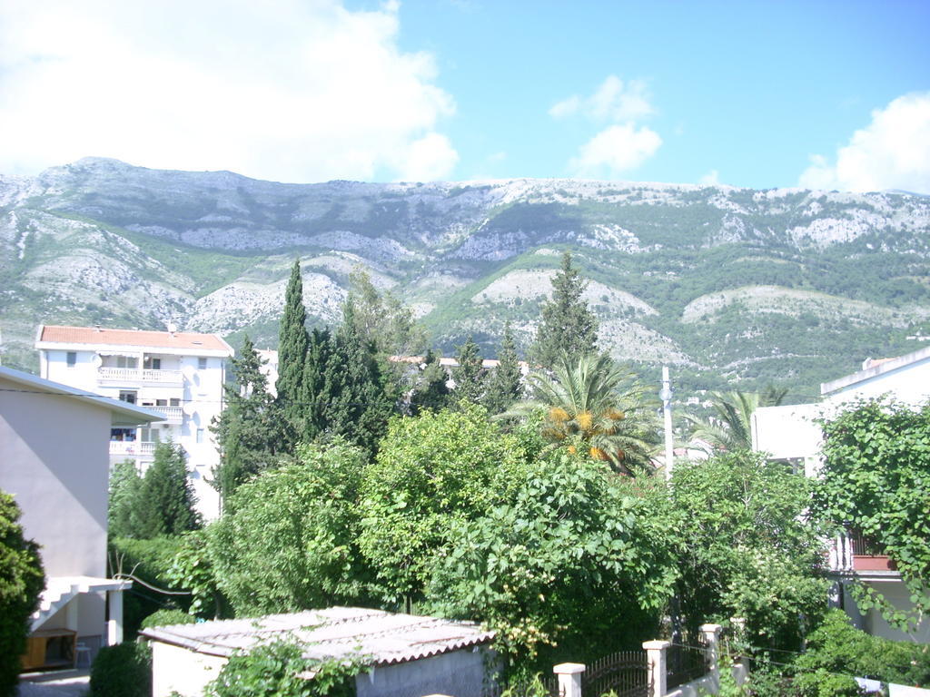 Apartments Lazarevic Сутоморе Экстерьер фото