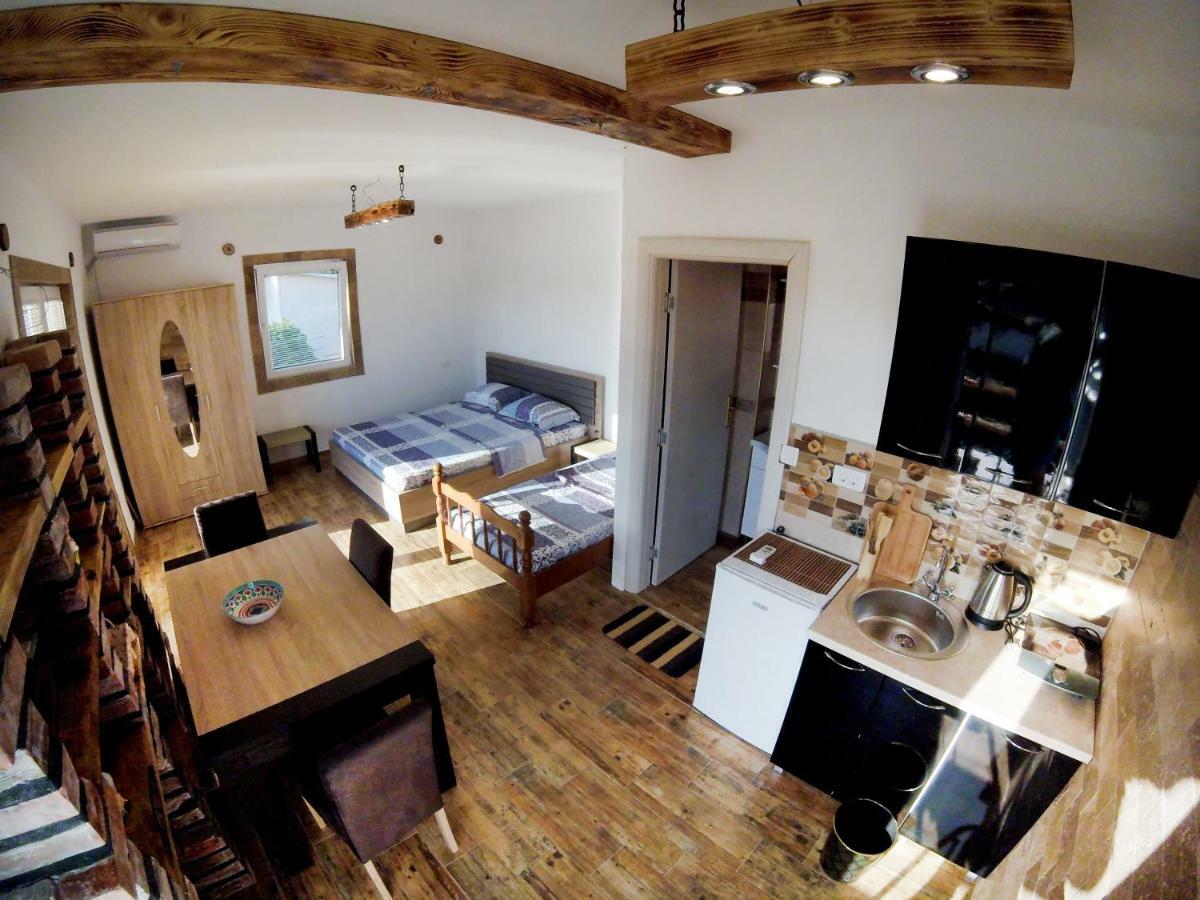 Apartments Lazarevic Сутоморе Номер фото